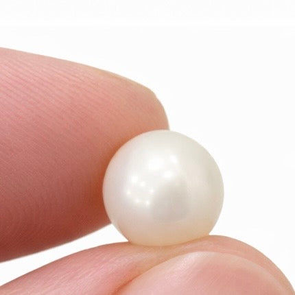 PEARL-5.73 CARATS